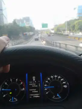 MENCARI PEKERJAAN DRIVER PRIBADI ATAU DRIVER PANGGILAN