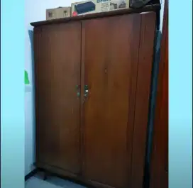 Lemari jati solid 2 pintu