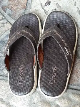 Sandal  kulit buat anak ukuran 30