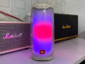 JBL PULSE 4 White
