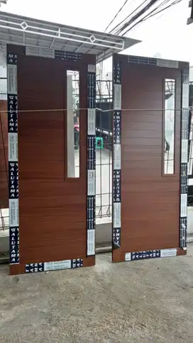 Pintu Panel Aluminium