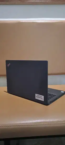 LAPTOP LENOVO THINKPAD X270 CORE I5 RAM 8 GB SSD 256 GB LAYAR 12,5 IN