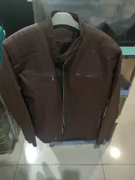 Jaket kulit coklat