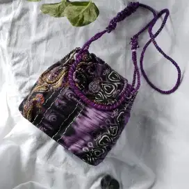 Dijual Tas Selempang Handmade Si UNGU BERMOTIF