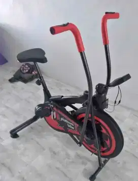 Alat fitness sepeda statis platinume bike