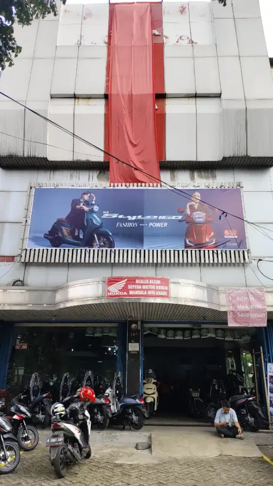 Di butuhkan Administrasi segera