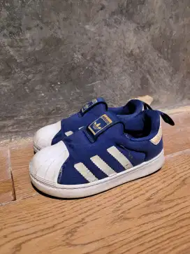 Sepatu Adidas anak original