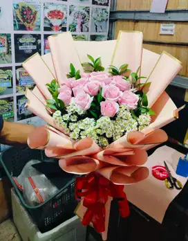 Handbuket bunga mawar fresh | pengiriman JABODETABEK
