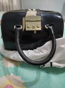 Hand Bag Merk Furla untuk pesta (Ori)