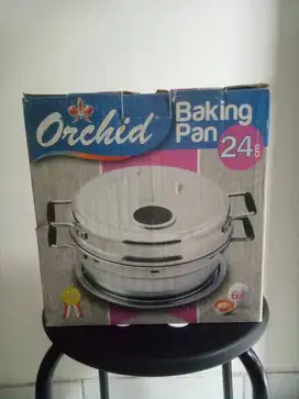 Baking Pan 24cm Orchid Plus tutup lengkap dus