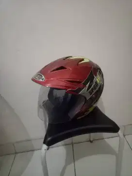 Helm Pria atau Wanita Dewasa