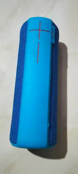 UE boom 2 by Ultimate Ears