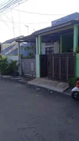 Rumah murah lokasi di perumahan Bintang metropol bekasi