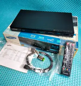 Blu-ray Disc / DVD player Samsung like new