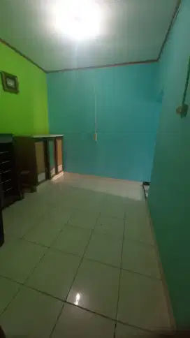 Disewakan Rumah Tinggal 2 Lantai