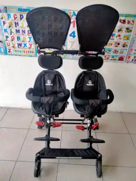 Stroller kembar exotic