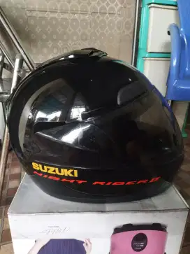 Jual helm bekas kendaraan suzuki