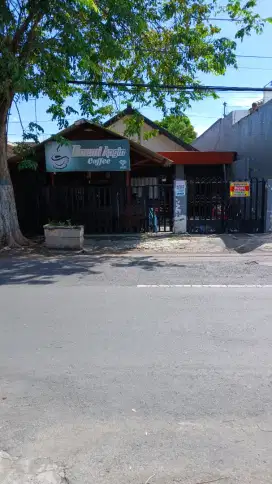 Dijual tanah dan bangunan, di bogo- nganjuk kota