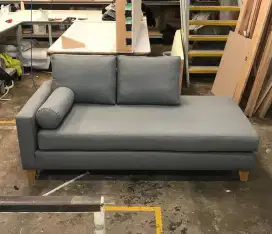 Sofa 3 dudukan minimalis abu abu