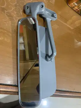 Spion dalam hardtop