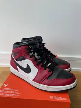 Original - Nike Air Jordan 1 Mid Chicago Black Toe