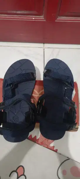 Sandal Gunung Pria Merek CARVIL (ORI). Warna Navy Black