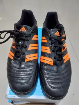 Sepatu Bola Adidas Predator Adipower TF