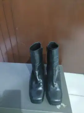 Merk Emanuela  Boots