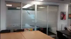 Temukan suasana baru PD ruangkantor dg stiker sanblas kaca film