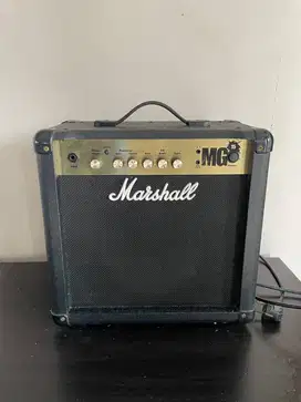 Guitar Amplifier Marshall MG15 Gold - Kondisi 97% mulus