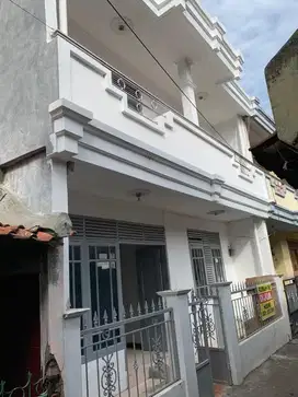 Jual rumah 2 lantai