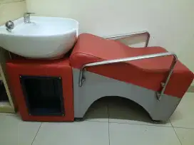 Bak salon pencuci rambut