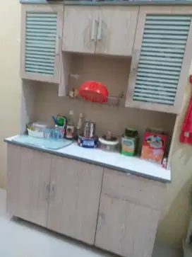 Dijual Lemari Makan
