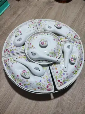 Vicenza tempat lauk makan putar