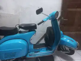 Vespa Super 1973 ASTUTI