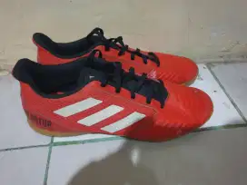Sepatu futsal Adidas Predator Sala 19.4 Original