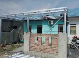 Kanopi baja ringan terpasang