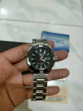 Jam Tangan Seiko 5 Automatic