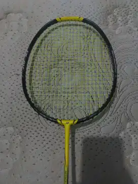 RAKET YONEX NANOFLARE 1000 PLAY