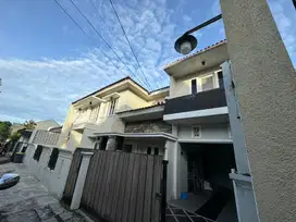 Dijual Rumah Strategis Daerah Cirendeu, 10 Menit Ke MRT