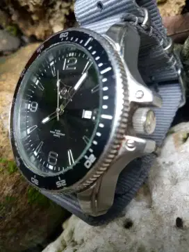 Jam Star One. Lookk like diver watch. Quartz movt.