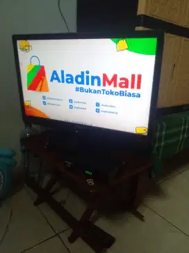 Dijual tv LED sharp 24 inchi plus Stb