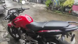 Pulsar 135 LS Merah Tangan Pertama