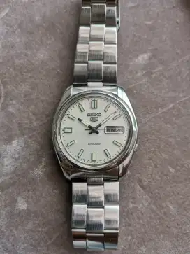 Seiko 5 7009 821A SNXS