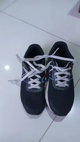Sepatu new balance