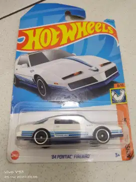 Die cast hotwheels pontiac fire bird koleksi bungkus aman, chat via WA