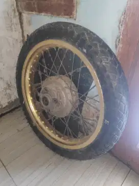 Velg belakang megapro lama
