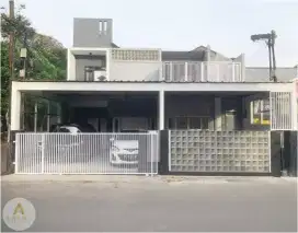 Rumah di suryalaya buahbatu siap huni Bisa untuk usaha Dan kantor