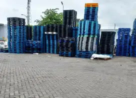 Palet pelastik 110X110X12