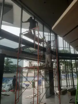 Jasa pemasangan  kaca film gedung,kantor,rumah,apartemen dll.